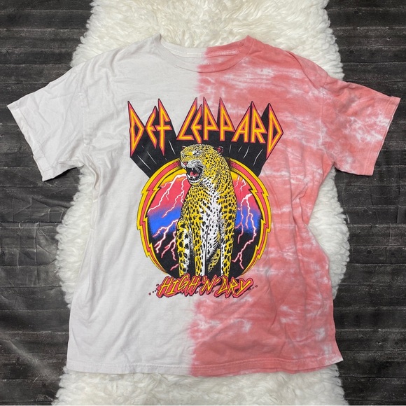 DEF LEPPARD CHEETAH TIE DYE BAND TEE STREETWEAR CASUAL SHIRT - Picture 1 of 6